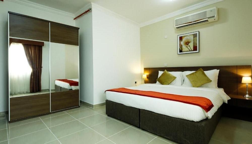 דוחה La Villa Inn Hotel Apartments מראה חיצוני תמונה