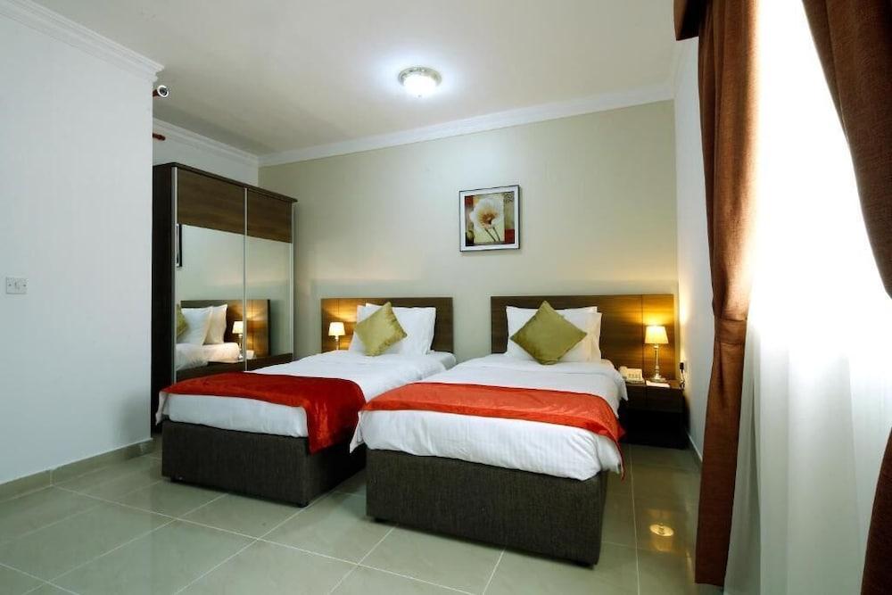 דוחה La Villa Inn Hotel Apartments מראה חיצוני תמונה