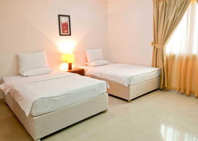 דוחה La Villa Inn Hotel Apartments מראה חיצוני תמונה