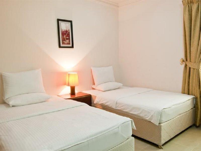 דוחה La Villa Inn Hotel Apartments מראה חיצוני תמונה