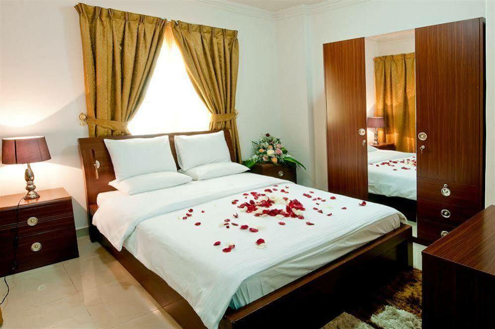 דוחה La Villa Inn Hotel Apartments מראה חיצוני תמונה